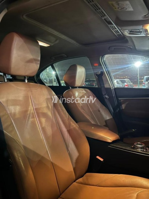 BMW 330 2016 Silver Automatic Used for Sale in Nasr city - 6