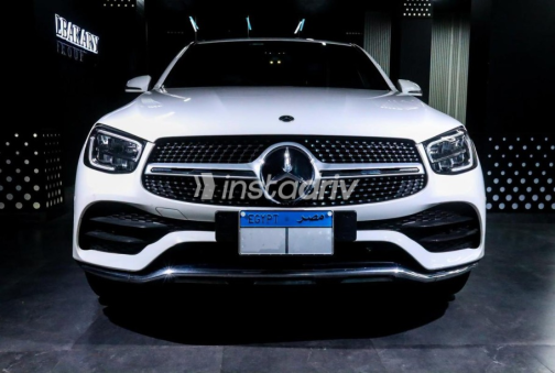 مرسيدس GLC 300 2021 أبيض أوتوماتيك مستعملة للبيع في مدينتى - 5