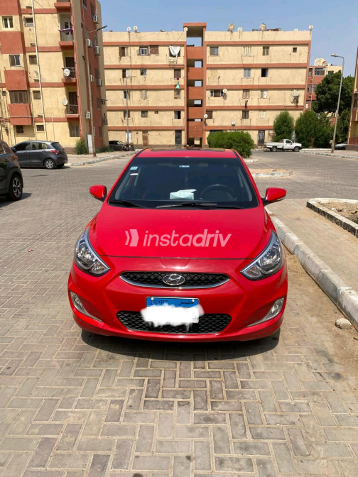 Hyundai Accent 2021 Red Automatic Used for Sale in Greater Cairo ( Cairo + Giza) - 4