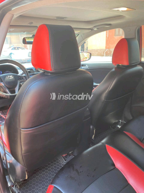 Hyundai Accent 2021 Red Automatic Used for Sale in Greater Cairo ( Cairo + Giza) - 5