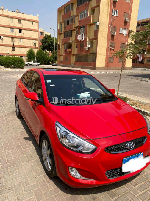 Hyundai Accent 2021 Red Automatic Used for Sale in Greater Cairo ( Cairo + Giza) - 9