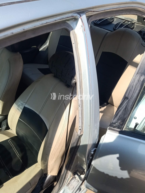 Hyundai Accent 2006 White Manual Used for Sale in Greater Cairo ( Cairo + Giza) - 4