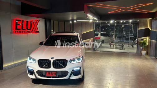 بي ام دبليو X3 M 2019 أبيض أوتوماتيك مستعملة للبيع في مدينة الشيخ زايد - 1