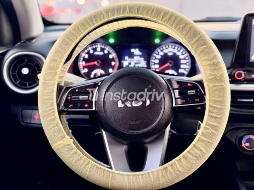 Kia Cerato 2022 White Automatic Used for Sale in Nasr city - 9