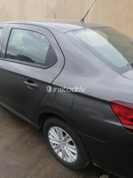 Peugeot 301 2021 White Automatic Used for Sale in Greater Cairo ( Cairo + Giza) - 2