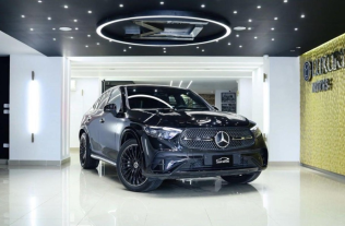 مرسيدس GLC 300 2024 أسود أوتوماتيك مستعملة للبيع في مصر الجديدة