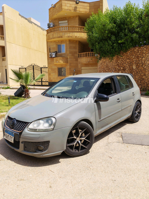 Volkswagen Golf 2009 Gray Automatic Used for Sale in Greater Cairo ( Cairo + Giza) - 2