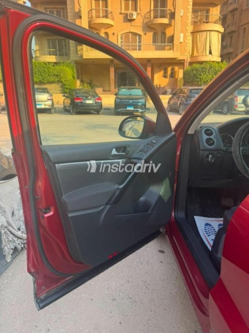 Volkswagen Tiguan 2016 White Automatic Used for Sale in Greater Cairo ( Cairo + Giza) - 5