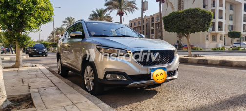 ام جى ZS 2020 فضي أوتوماتيك مستعملة للبيع في القاهرة الكبرى ( القاهرة - الجيزة) - 7