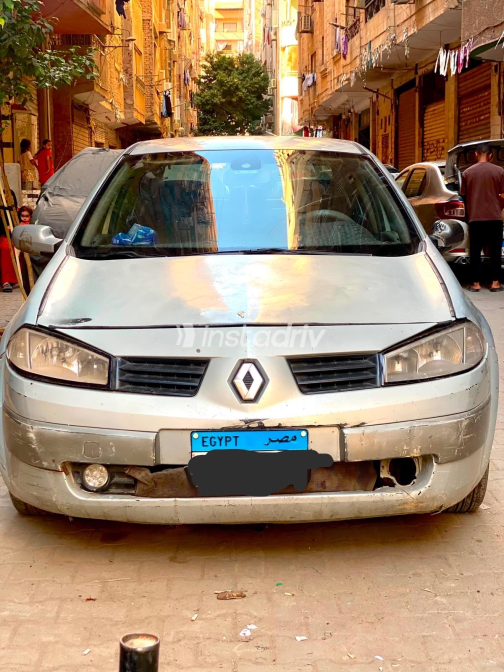 Renault Megane 2004 Silver Automatic Used for Sale in Greater Cairo ( Cairo + Giza) - 3