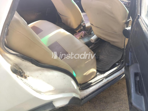 Fiat Shahin 2001 White Automatic Used for Sale in Cairo - 6