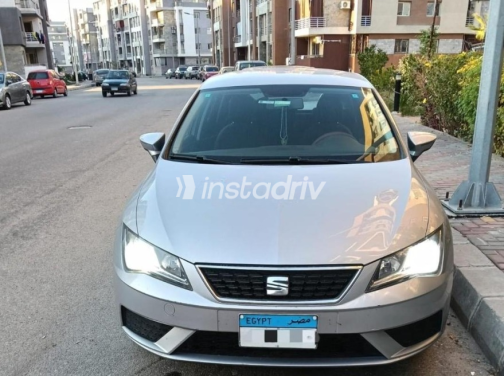 Seat Leon 2018 White Automatic Used for Sale in Greater Cairo ( Cairo + Giza) - 1