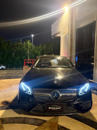 Mercedes E 200 2020 Black Automatic Used for Sale in Nasr city
