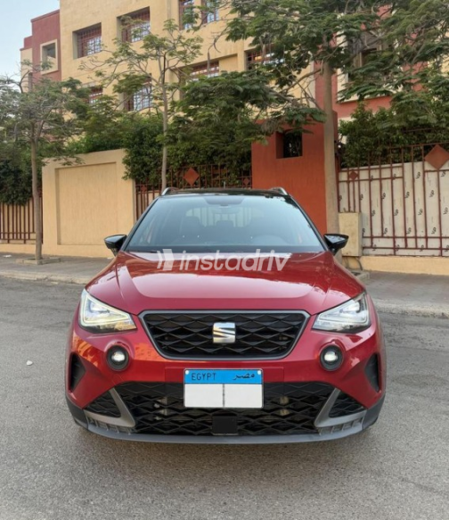 Seat Arona 2022 Red Automatic Used for Sale in Heliopolis - 2