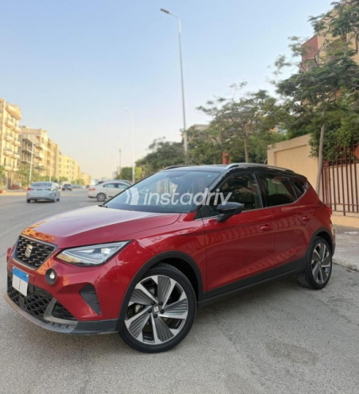 Seat Arona 2022 Red Automatic Used for Sale in Heliopolis - 3