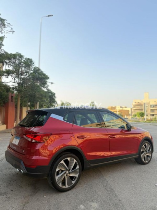 Seat Arona 2022 Red Automatic Used for Sale in Heliopolis - 4