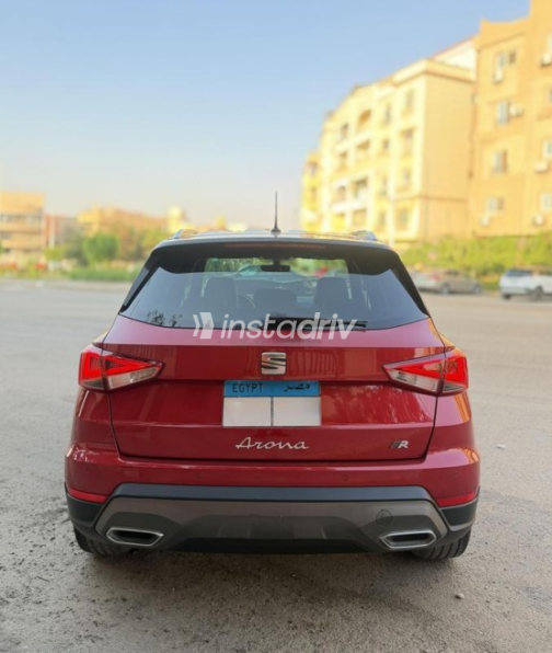 Seat Arona 2022 Red Automatic Used for Sale in Heliopolis - 5