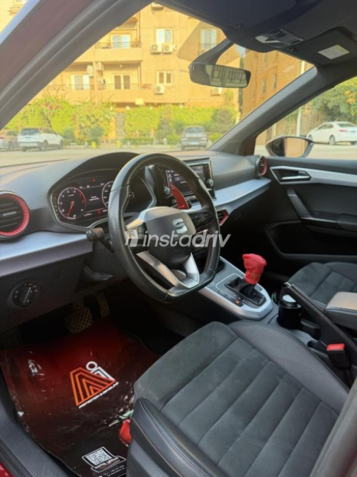 Seat Arona 2022 Red Automatic Used for Sale in Heliopolis - 8