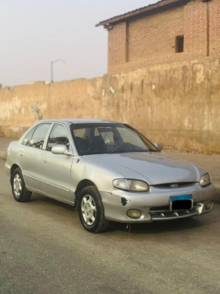 هيونداي اكسنت RB 1998 فضي أوتوماتيك مستعملة للبيع في المقطم