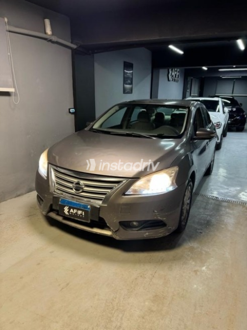 Nissan Sentra 2019 Gold Automatic Used for Sale in Cairo - 4