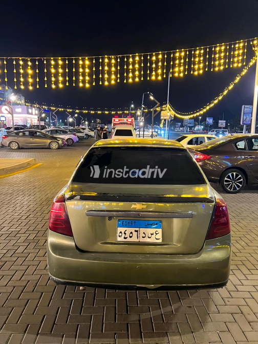 Chevrolet Optra 2005 Green Automatic Used for Sale in Greater Cairo ( Cairo + Giza) - 5