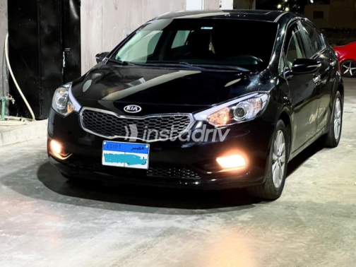 Kia Cerato 2014 Black Automatic Used for Sale in Ismailia - 2