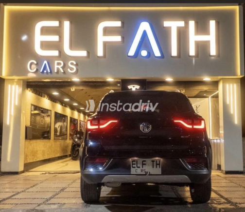 ام جى ZS 2023 أسود أوتوماتيك مستعملة للبيع في مصر الجديدة - 3