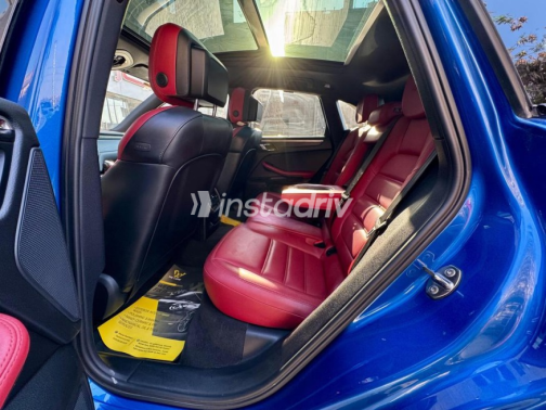 Porsche Macan 2017 Dark Blue Automatic Used for Sale in Cairo - 7