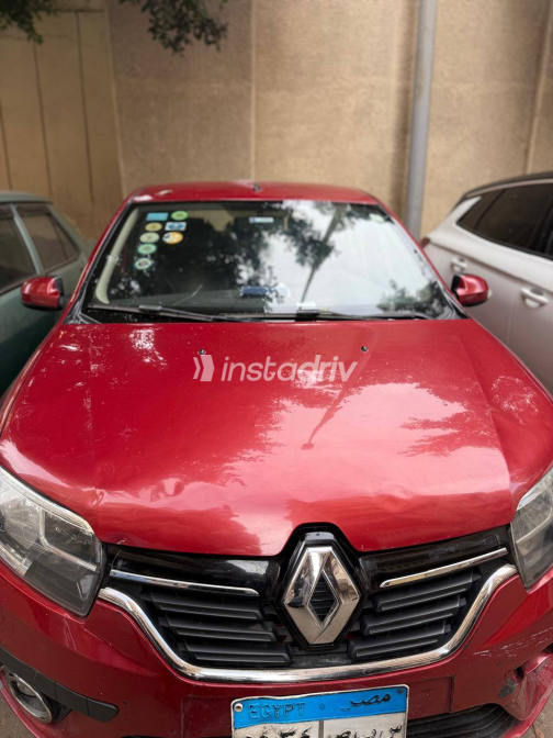 Renault Sandero 2018 Red Automatic Used for Sale in Greater Cairo ( Cairo + Giza) - 8