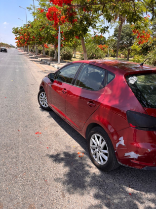 Seat Ibiza 2014 Red Automatic Used for Sale in Greater Cairo ( Cairo + Giza)