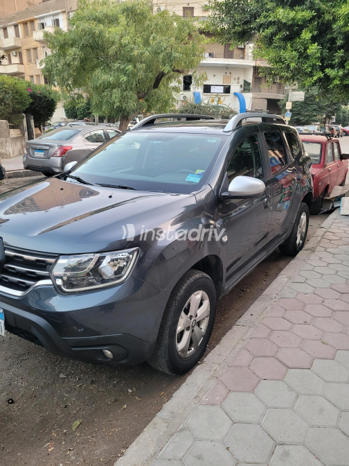 رينو داستر 2021 رمادي CVT مستعملة للبيع في القاهرة الكبرى ( القاهرة - الجيزة) - 3