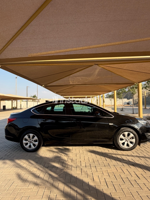 Opel Astra 2021 Black Automatic Used for Sale in Greater Cairo ( Cairo + Giza) - 5