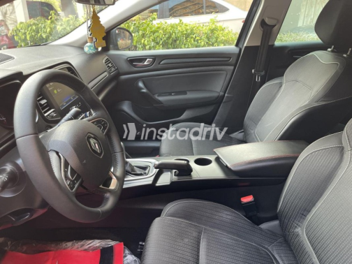 Renault Megane 2020 Gray Automatic Used for Sale in Cairo - 9