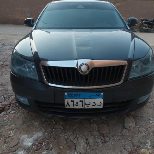 سكودا فانتازيا 2010 رمادي أوتوماتيك مستعملة للبيع في بني سويف‎