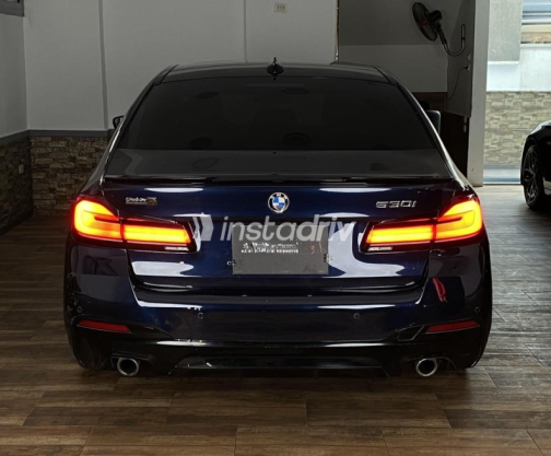 BMW 520 2018 Dark Blue Automatic Used for Sale in Heliopolis - 4