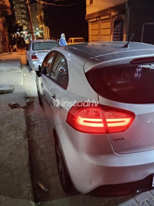 Kia Rio 2013 Silver Automatic Used for Sale in Kafr el-Sheikh - 9