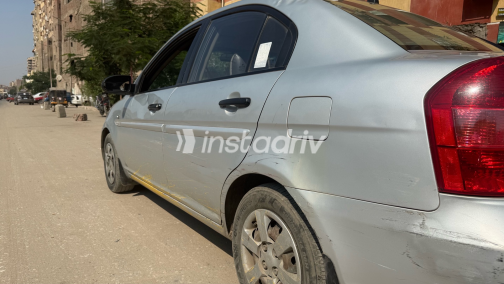 Hyundai Accent 2007 Silver Manual Used for Sale in Greater Cairo ( Cairo + Giza) - 4