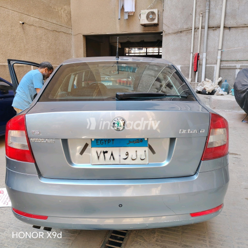 Skoda Octavia 2013 Gray Automatic Used for Sale in Greater Cairo ( Cairo + Giza) - 1