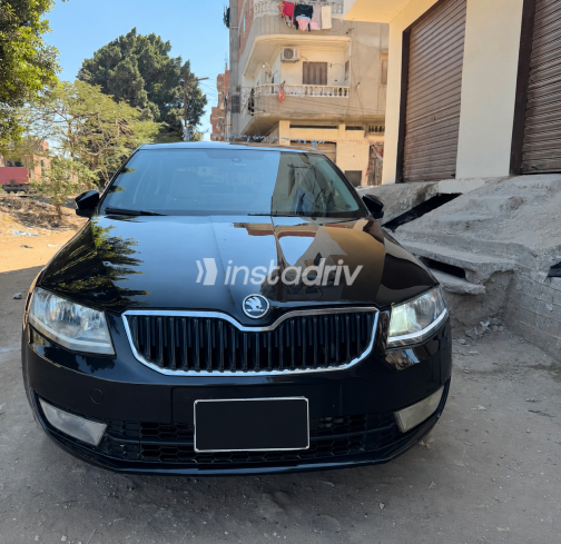 سكودا اوكتافيا A7 2014 أسود أوتوماتيك مستعملة للبيع في القاهرة الكبرى ( القاهرة - الجيزة) - 2