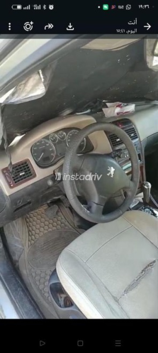 Peugeot 307 2007 Silver Automatic Used for Sale in El Haram - 3