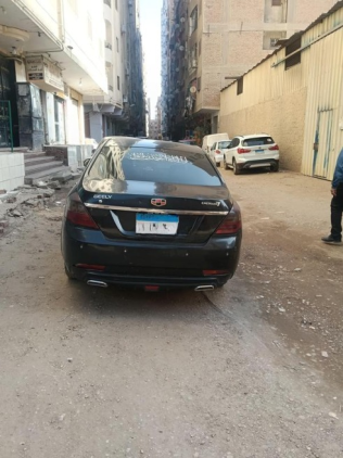 جيلي امجراند 7 2017 أسود أوتوماتيك مستعملة للبيع في الجيزة