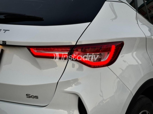 Soueast S 05 2026 White Automatic Used for Sale in Nasr city - 4