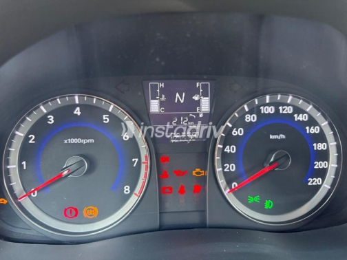 Hyundai Accent RB 2024 Gray Automatic Used for Sale in Nasr city - 10
