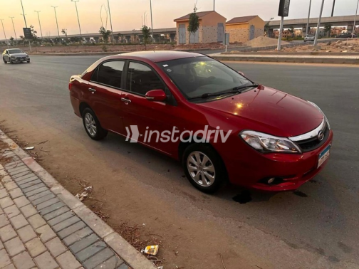 بى واى دى‬ F3 2025 أبيض أوتوماتيك مستعملة للبيع في القاهرة الكبرى ( القاهرة - الجيزة) - 1