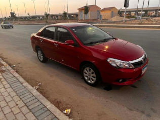 بى واى دى‬ F3 2025 أبيض أوتوماتيك مستعملة للبيع في القاهرة الكبرى ( القاهرة - الجيزة)