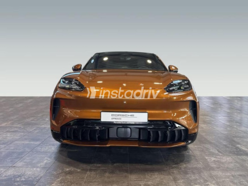 Porsche Cayenne 2026 Orange Automatic Used for Sale in Cairo - 2