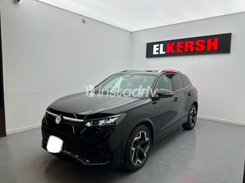 Volkswagen Tiguan 2026 Black Automatic Used for Sale in Cairo - 2