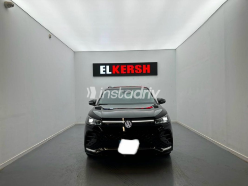 Volkswagen Tiguan 2026 Black Automatic Used for Sale in Cairo - 3