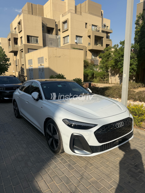 اودي A5 2025 أبيض أوتوماتيك مستعملة للبيع في القاهرة الكبرى ( القاهرة - الجيزة) - 4