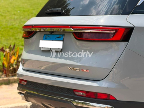 Jetour X90 2026 White Automatic Used for Sale in Nasr city - 5